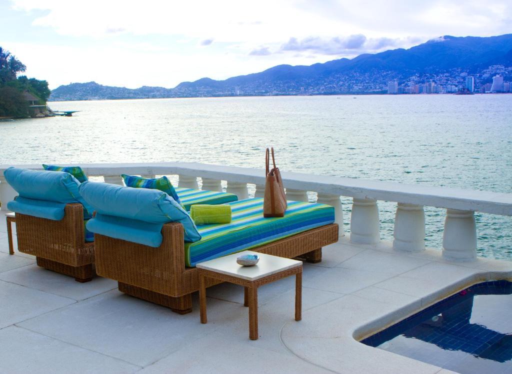 Hotel Villa Alejandra Acapulco Exterior photo